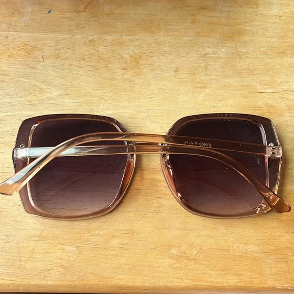 Elegant Purple-Brown Sunglasses